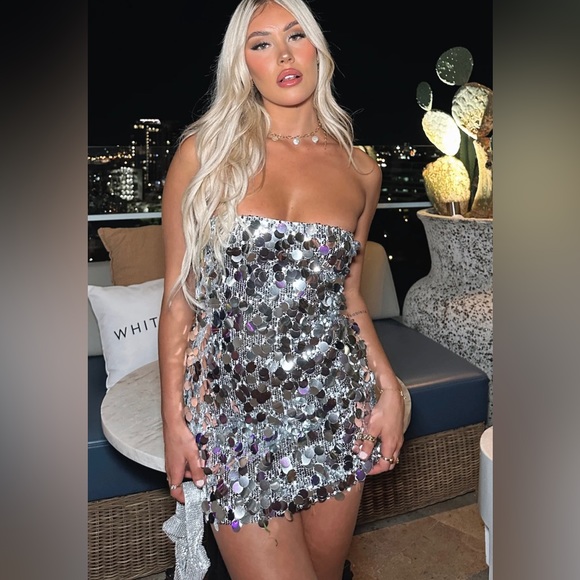 on a night like this mini dress silver On A Night Like This Mini Dress Silver -White fox